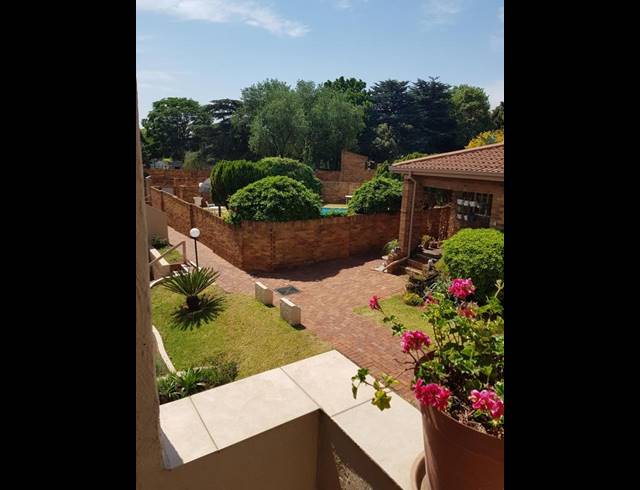 1 BEDROOM PROPERTY TO RENT IN BEDFORD PARK